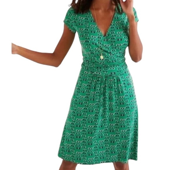 Boden Dresses & Skirts - Boden Lola Glasses Print Jersey Faux Wrap Dress -Kelly Green Navy - Size 10 Long
